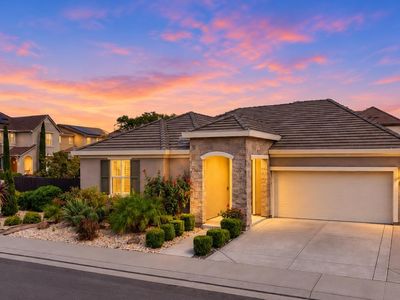 137 Clematis Street