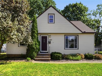 Property at 6211 Anita Dr, Parma Heights, OH
