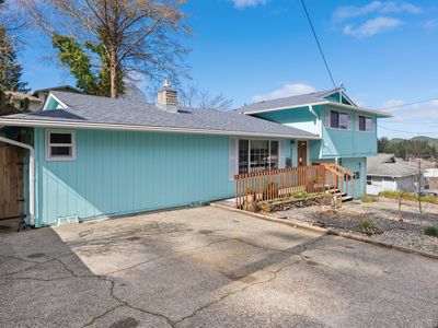 Property at 935 View St, Reedsport, OR