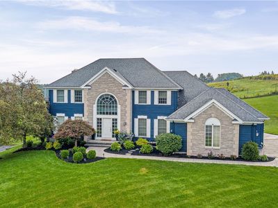 4 Vineyard Hl
