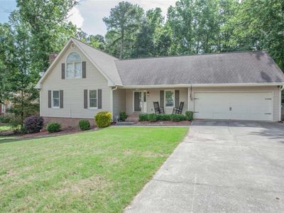 17 Mountain Oaks Dr