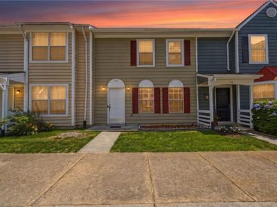 216 Whitewater Dr