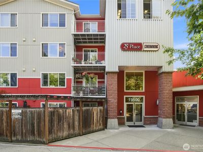 19500 Ballinger Wy NE #204