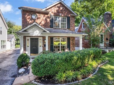 7621 Lindbergh Dr