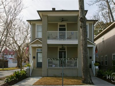 921 E Waldburg Street