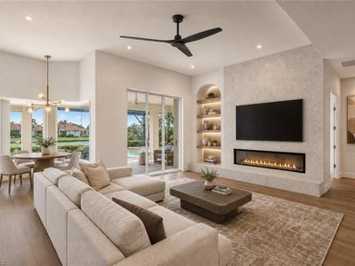 499 Terracina WAY