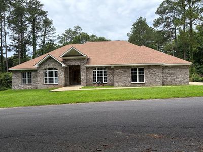 16 Heatherwood Dr