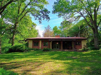 1884 Lilly Rd