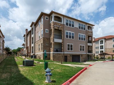 6631 Via Positano APT 202