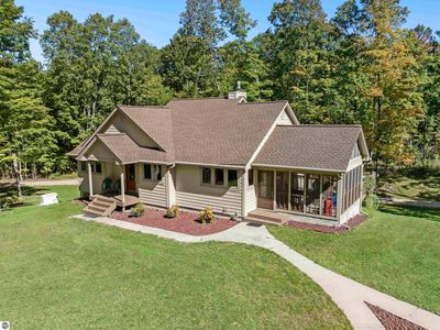 21125 Valencourt Rd