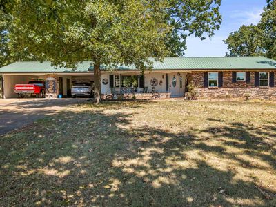 1586 Highway 62/412 E