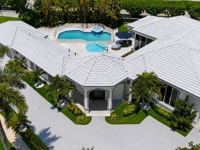 2673 NW 64th Blvd