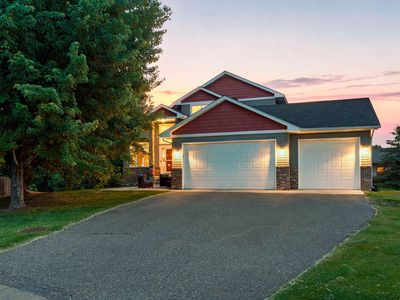 1221 118th Ln NE