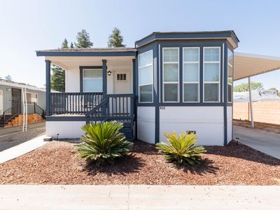 5505 W Tulare Avenue UNIT 402