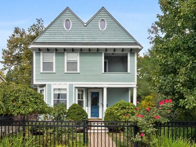 66 Belknap St