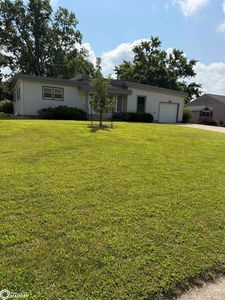 318 Dale Dr