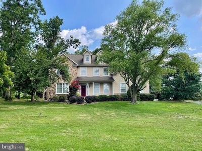 1 Eagle View Ln