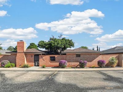 2304 Haynes Dr