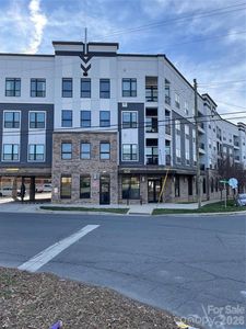 3630 N Davidson St #3302