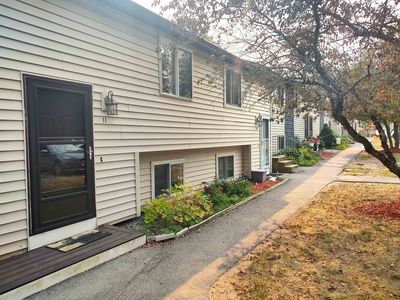 901 Mammoth Road #11