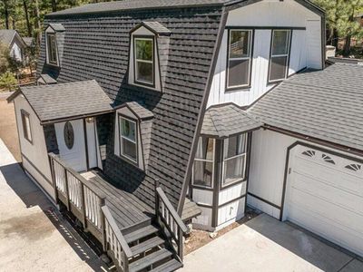 498 Division Dr