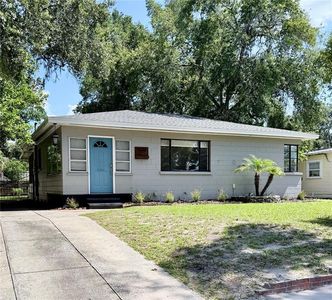1032 E Palmetto St