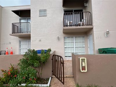 1990 SW 121st Ct APT 236