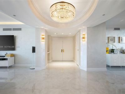19111 Collins Ave APT 403
