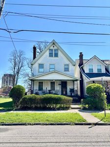 160 Winner Ave