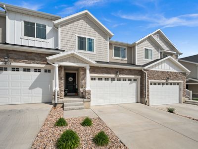 4856 W Pillar Dr