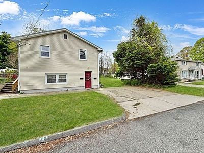 34 Marjorie St