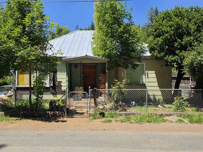 Property at 105 S 2nd St, Dunsmuir, CA