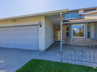 Property at 945 N Gossett Ave, Boise, ID