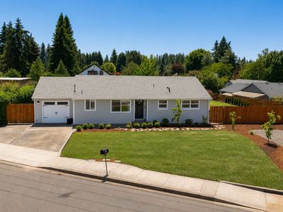 735 NW Wallace Rd