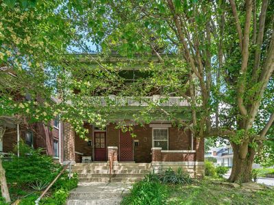 1770-1772 Oak St
