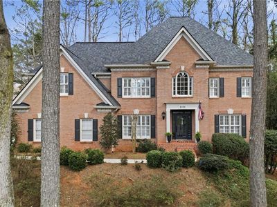 2105 Lake Grove Ln