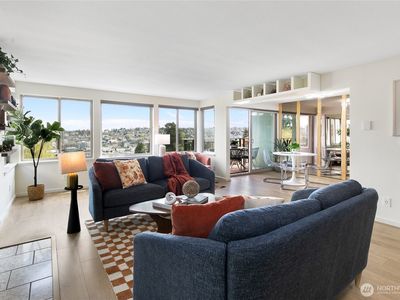 3400 25th Avenue W UNIT 204