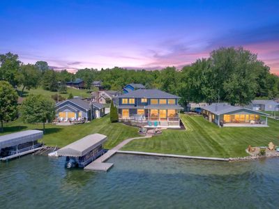 260 Pine Hill Lake Dr
