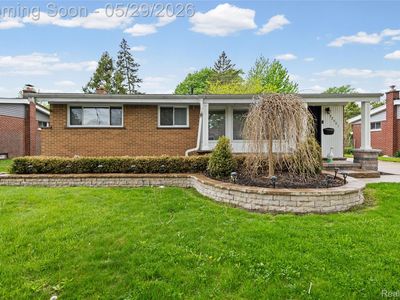 32601 Holden Dr