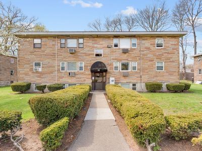 20 Auna Dr APT 7