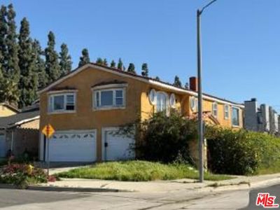 Property at 802 E Penrod Dr, Carson, CA