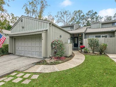 640 Tete Lours Dr APT 18