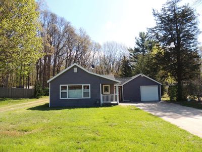 3323 Blue Star Hwy