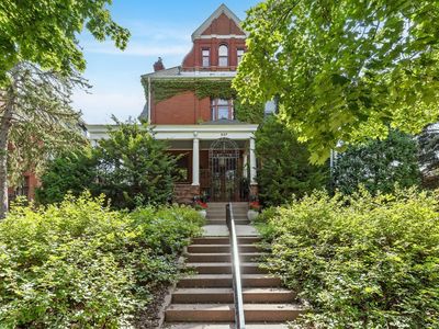 307 Ridgewood Ave SUITE 4