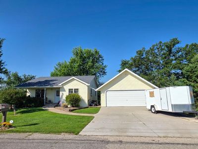 415 COON PRAIRIE AVENUE