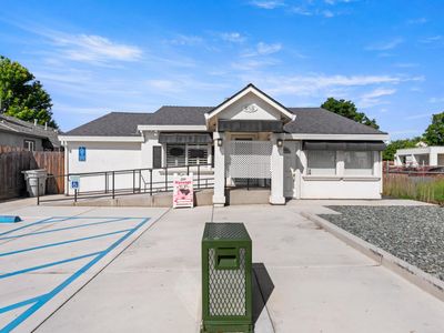918 Jefferson Blvd