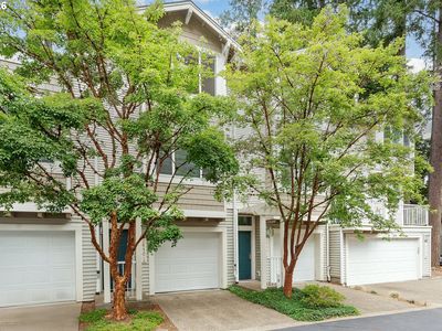 Property at 14170 SW Barrows Rd Unit 3, Tigard, OR