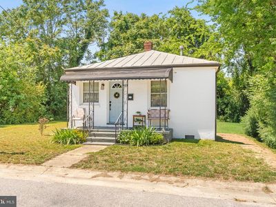 24 S Burch St