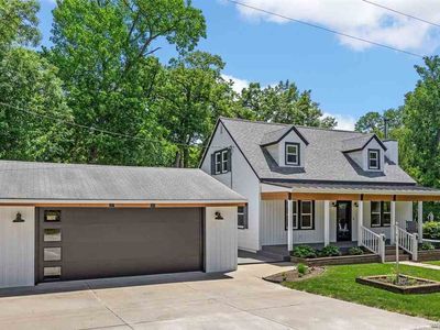 1388 Hickory Hollow Rd NE