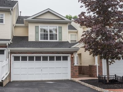 2404 Vantage Ct